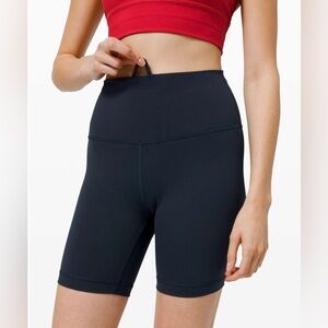lululemon Wunder Train HR Short 6", sz 6, True Navy - Like New